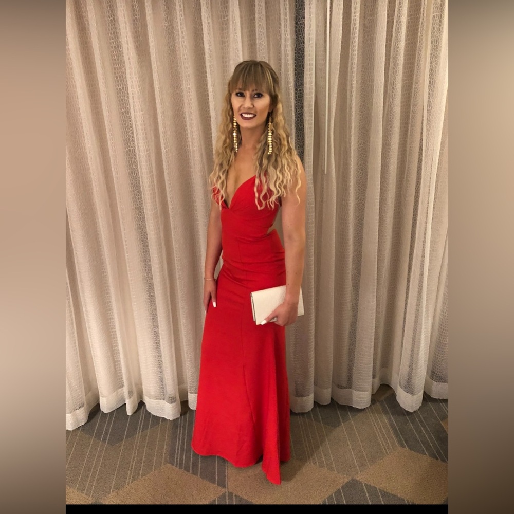 Gorgeous red ball gown.